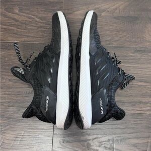 adidas Black and White Rapidarun Kids cloud foam Sneakers size 4